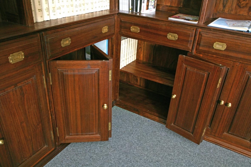 Bücherwände › Bücherregale / Bücherwände / Einzelregale / Regale